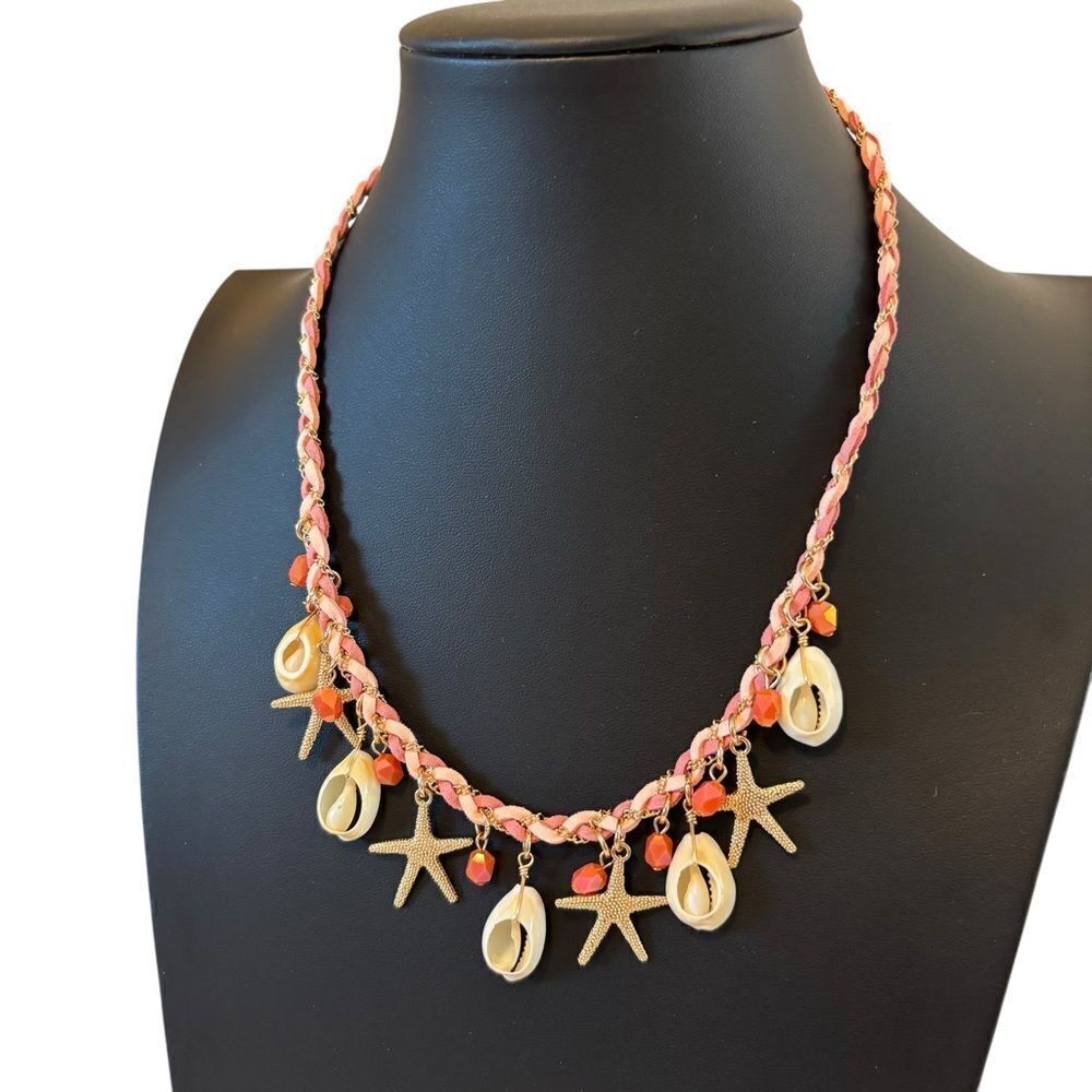 Sparkly Gold Tone Starfish and Shell Charm Necklace. - Picture 3 of 8